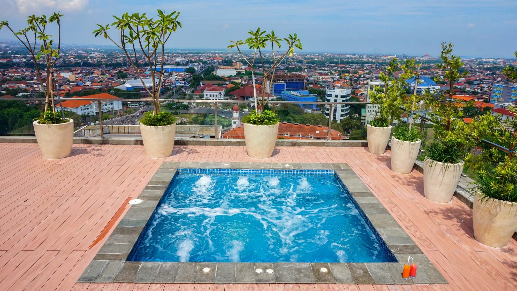 Louis Kienne Hotel Pandanaran Semarang Zewnętrze zdjęcie